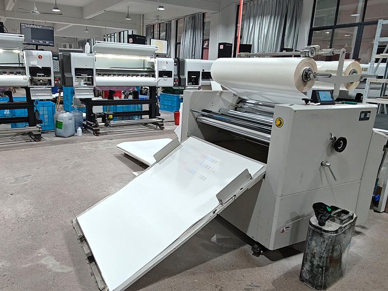 Digital printing workshop at Bugu factory for packaging design and sample proofing